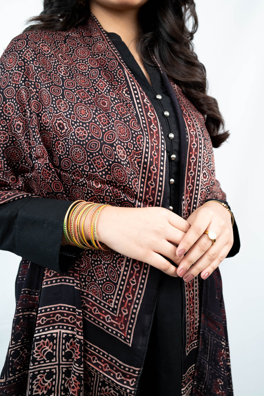 Thazeeb (Premium Silk)