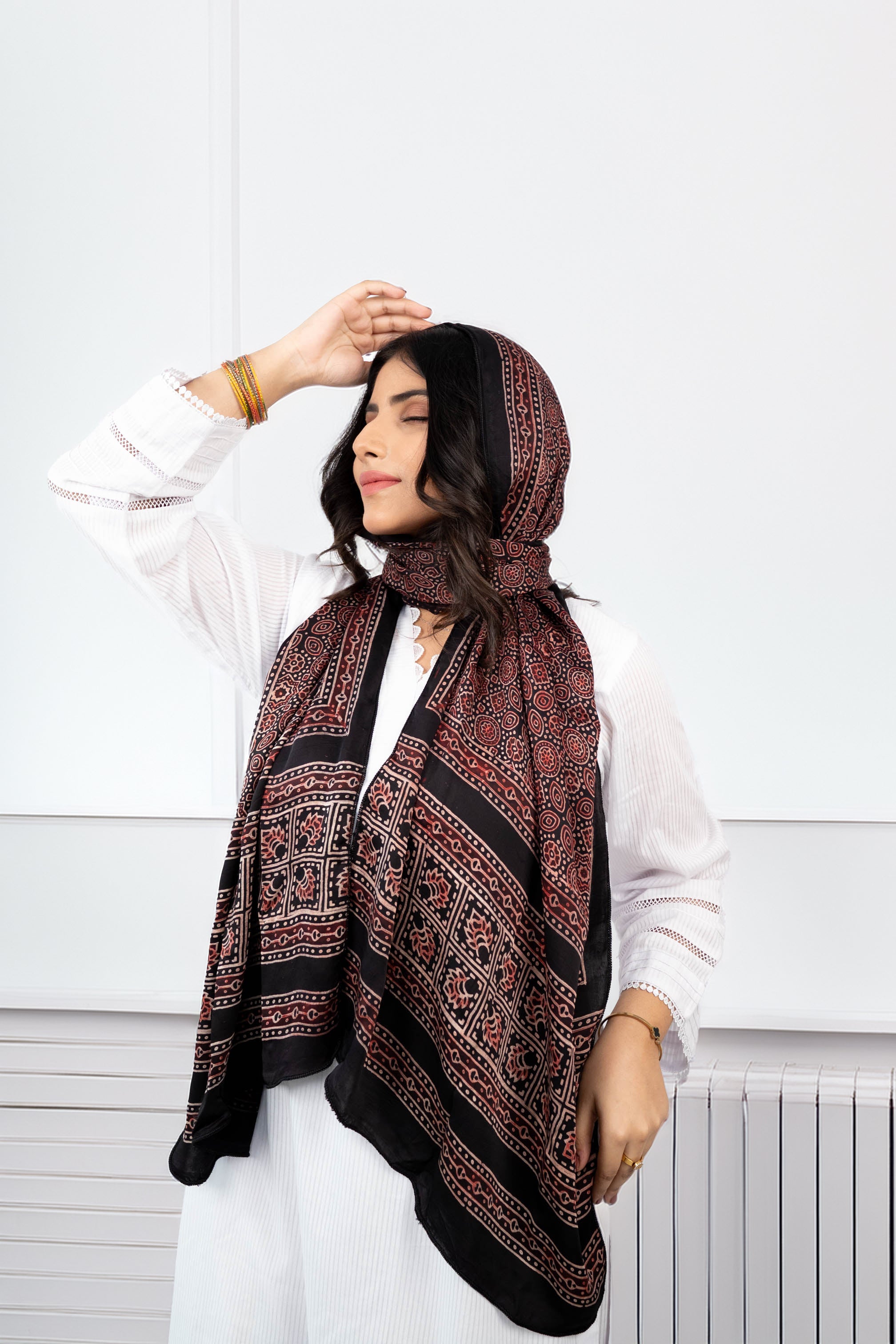 Thazeeb (Premium Silk)